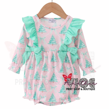 Pink Christmas Tree Ruffle Bubble